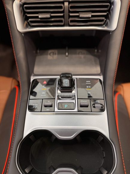 BYD Sealion 6