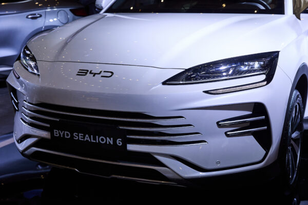 BYD Sealion 6