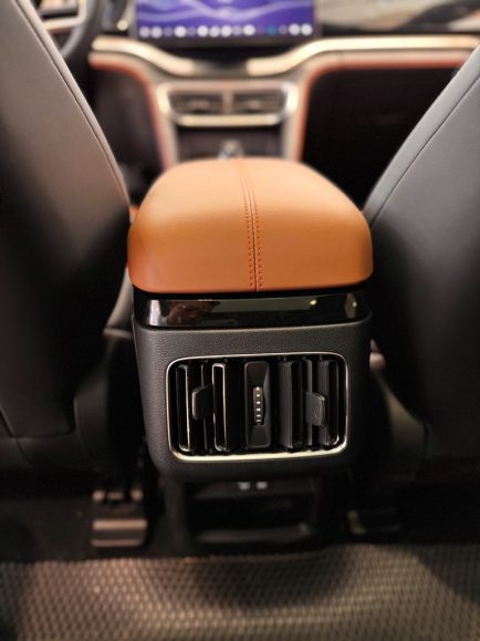 BYD Sealion 6