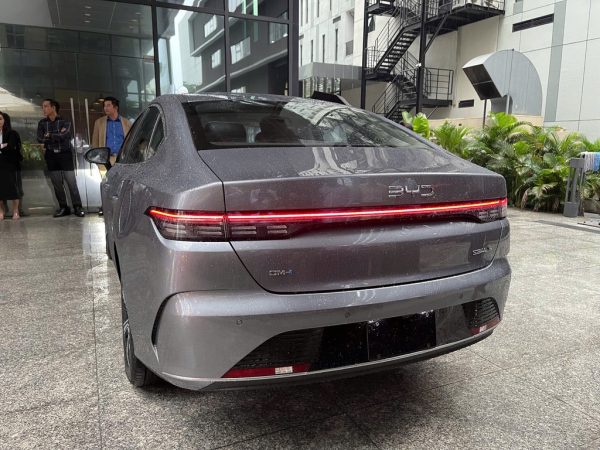 BYD Seal 5
